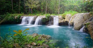 Cambugahay Falls - Discover The Philippines