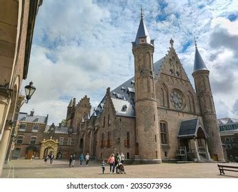 3,623 Dutch Parliament Building Images, Stock Photos & Vectors ...