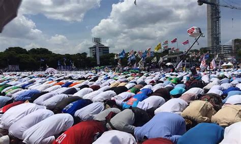 Pemko Medan Shalat Idul Adha Di Jalan Krakatau Parboaboa