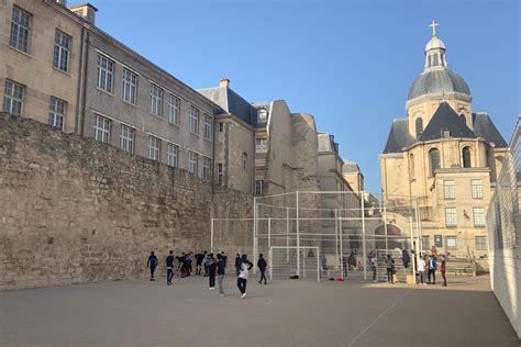 How to find all SEVEN remaining towers of the ancient Paris Wall - The