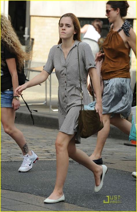 Piernas De Emma Watson Paparazzi