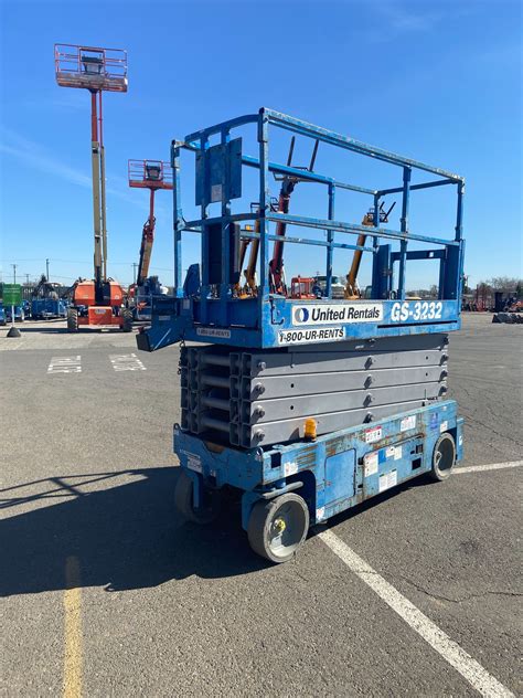 Used 2015 Genie GS 3232 Scissor Lift For Sale In Sacramento CA