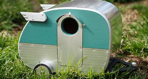 DIY Birdhouse Or Bird Trailer