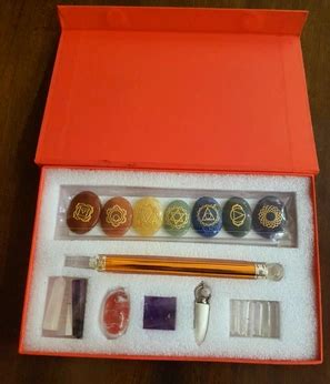 Ultimate Crystal Healing Kit with 21 Crystals