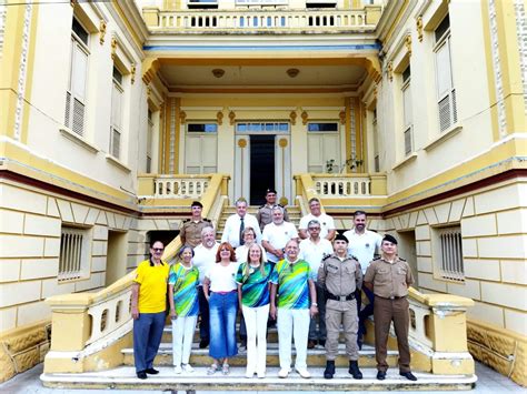 Governadora Do Lions Visita O Complexo Do Batalh O De Bom Despacho