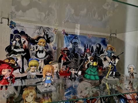 Шкаф фигурок | Пикабу