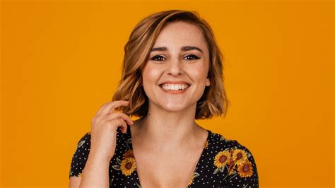 Interview Hannah Witton The Oxford Blue