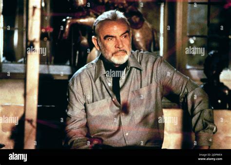 SEAN CONNERY, ENTRAPMENT, 1999 Stock Photo - Alamy