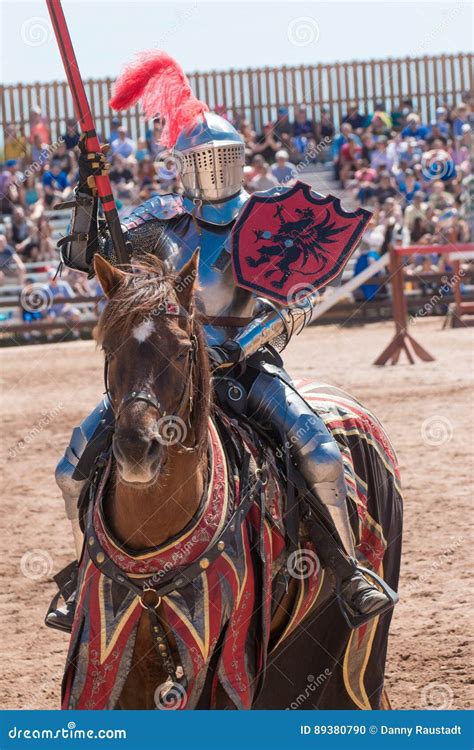 Arizona Renaissance Festival Jousting Editorial Image - Image of carnival, compete: 89380790