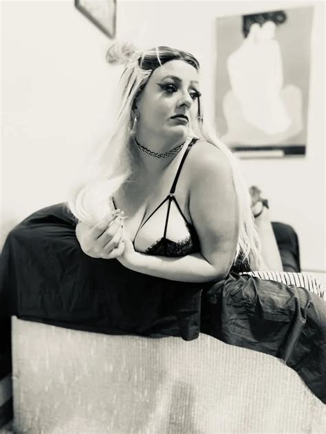 Photo Shoot W Blondee 27 Nude Pics XHamster