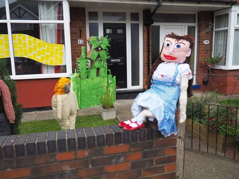 Pictures As Hundreds Take Part In First Ever Anlaby Scarecrow Hunt