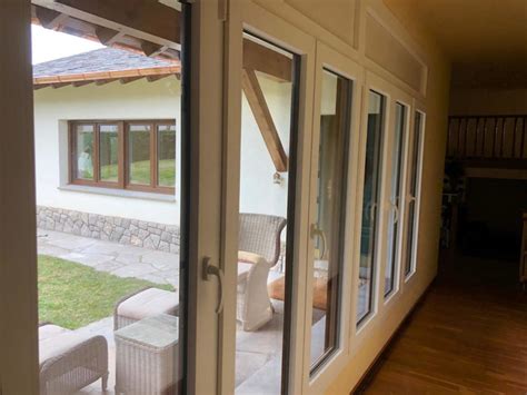 Instalamos Ventanas Y Balconeras De Pvc Bicolor En Una Casa De Seva