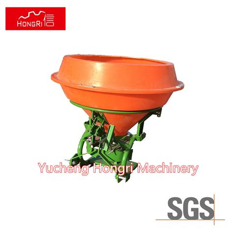 Hongri Cdr Tractor Mounted Fertilizer Spreader Seeding Plastic Iron