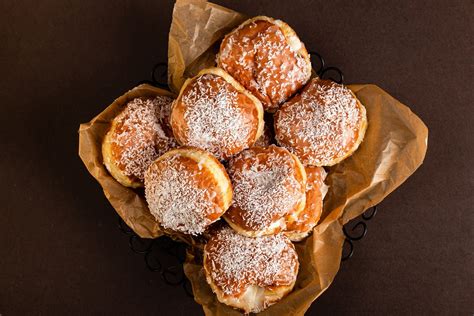 T Usty Czwartek Przepis Na P Czki Z Nadzieniem Kokosowym Wed Ug