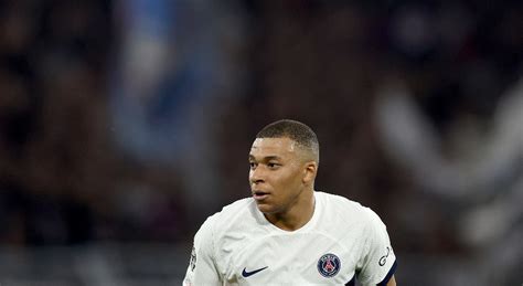 Mbappé deixa o PSG como maior artilheiro da história do clube top 5