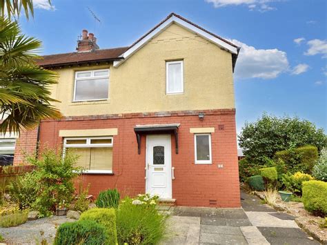 3 Bed Semi Detached House For Sale In Willow Road Farsley Pudsey