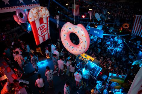 American Pie Bar Gay At Patricia Bouchard Blog