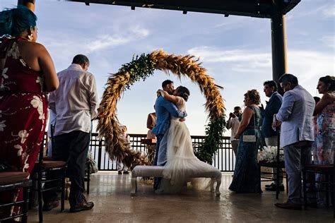 Elegant Banyan Tree Cabo Marqués, Wedding | Citlalli Rico Photography