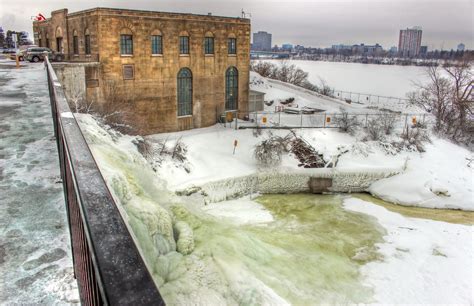 Rideau Falls Ottawa The Rideau Falls Are Two Waterfalls L Flickr