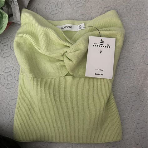 Glassons Knit Top Never Worn Xs Depop