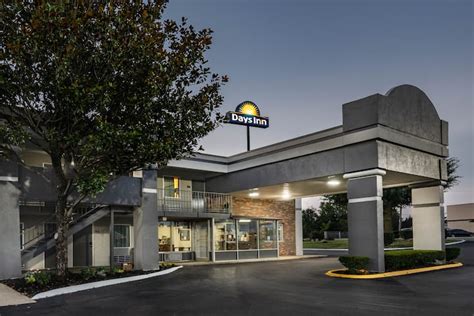 Days Inn by Wyndham Clarksville TN | Clarksville, TN Hotels