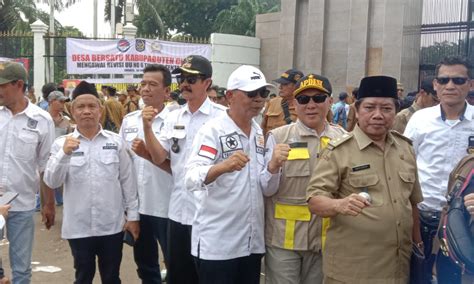 Baleg Dpr Ri Dan Pemerintah Sepakati Jabatan Kades 8 Tahun Dalam 2