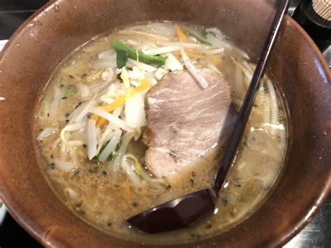 『赤味噌らーめん＋半ライス』大穀のレビュー ラーメンデータベース