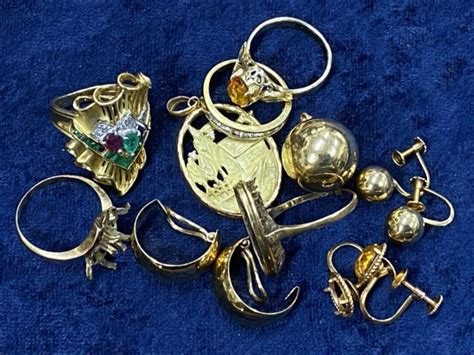 K18 18金 K14 14金のアクセサリー を名古屋市南区のお客様よりお買取りしました。 貴金属、宝石、ブランド品の買取なら、愛知県の