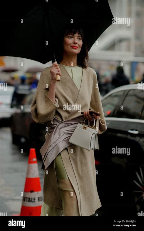 Street Style Shalom Harlow Arriving At Fendi Spring Summer 2023 Haute