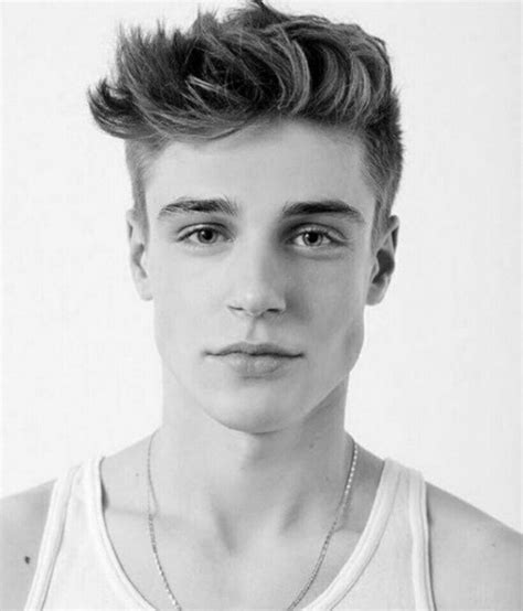 Sharp jawline | Mens hairstyles, Haircuts for men, Beautiful men faces