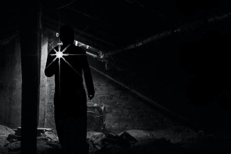 What Does A Paranormal Investigator Do And How To Become One