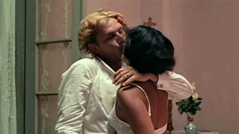 Naked Sonia Braga In Dona Flor And Her Two Husbands