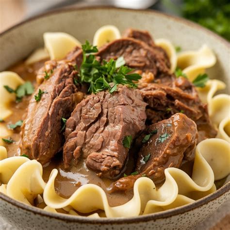 Crockpot Beef Tips And Noodles Easy Slow Cooker Recipe