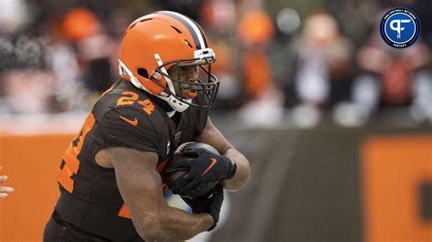 How Long Will Nick Chubb Be Out Examining The Browns RB S Latest