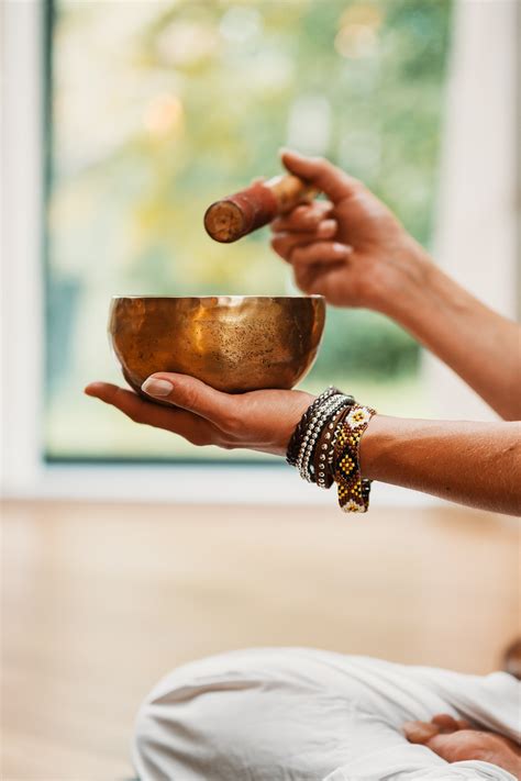 Tibetan Sound Bowl Therapy Taught Me How To Step Back From Stressful