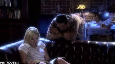 Kylee Reese First Time For Innocent Teen Blonde Kylie Rachel