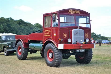 Solve 1944 AEC Matador Timber Tractor Jigsaw Puzzle Online With 117 Pieces