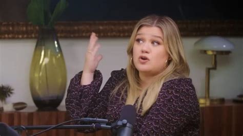 Kelly Clarkson Provides Evidence In Lawsuit Involving Her Ex Father In Law Narvel Blackstock