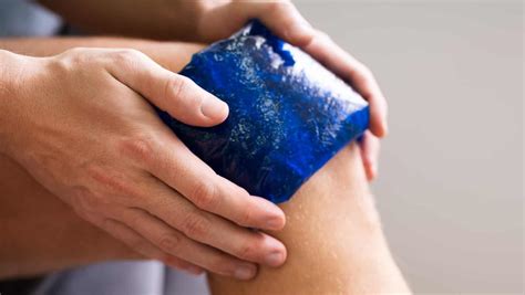 Housemaids Knee Prepatellar Bursitis Explained By A Knee Expert