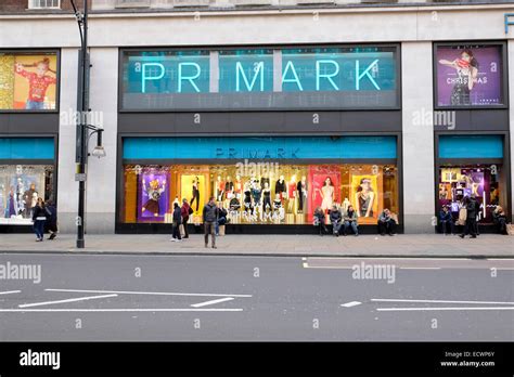 People Walk Past Primark On Oxford Street London Stock Photo Alamy