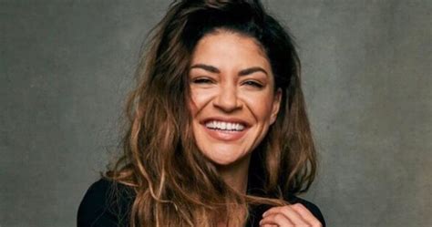 Pregnant Jessica Szohr Reveals Baby S Sex Says She S Nervous To