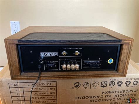 Marantz Power Amplifier With Wood Case In Excellent Condition