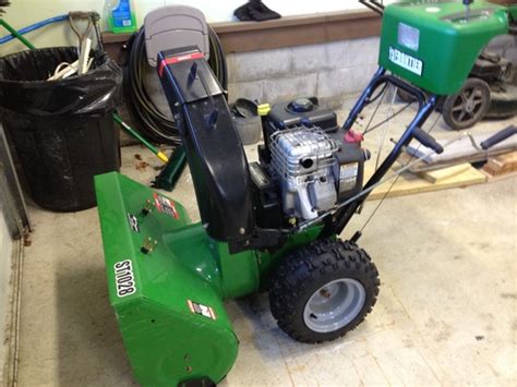 2003 Frontier 1028 Residential Walk Behind Snow Blowers John Deere