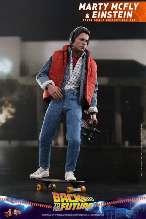 Great Scott Hot Toys Finally Reveals Back To The Future 1 6th Scale