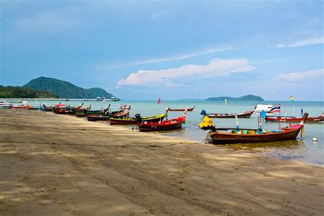 Rawai Beach Phuket - Beaches and Places - Phuket.Net