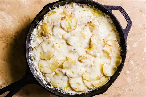 Easy Potatoes Au Gratin Gruyere — Zestful Kitchen