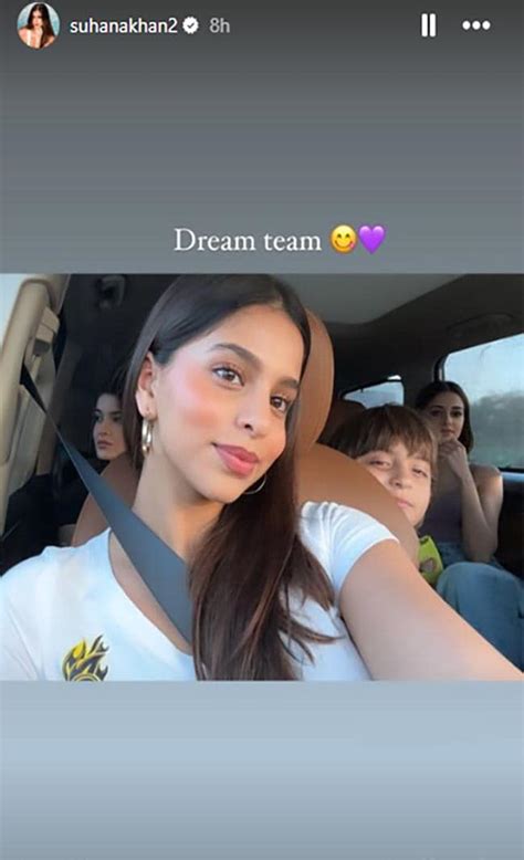 Suhana Khans Picture Perfect Selfie With Brother Abram Bffs Ananya