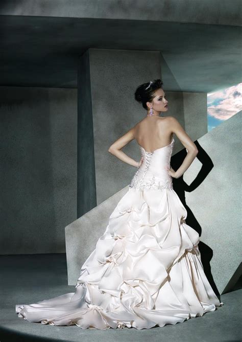 Serbian Fashion - All About Serbian Fashion and Textile | Српска Мода