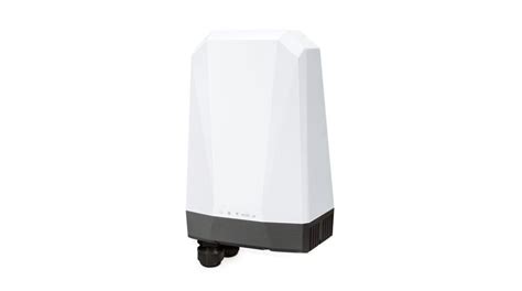 FWA 2100 NR EU Planet Cellular Router IP68 5G NR 4G LTE 2 4Gbps