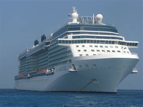 Celebrity Solstice At Georgetown Grand Cayman Islands Viajes